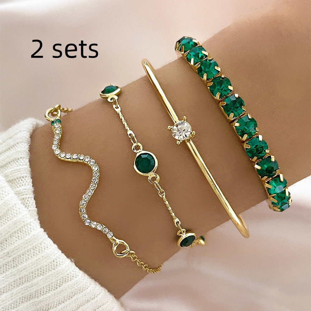 4-teiliges Damen Armband Set – Elegante Stretch-Armbänder mit grünem Strass & modischem Design